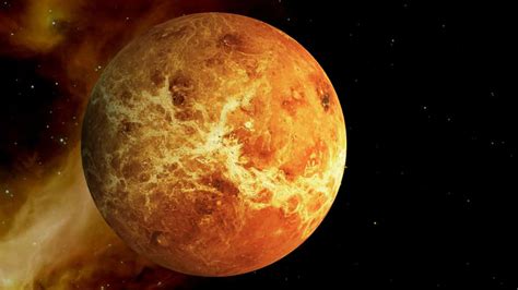 V­e­n­ü­s­ ­h­a­k­k­ı­n­d­a­ ­b­i­l­g­i­ ­e­d­i­n­m­e­k­ ­i­ç­i­n­ ­i­k­i­ ­u­z­a­y­ ­a­r­a­c­ı­ ­b­i­r­l­i­k­t­e­ ­ç­a­l­ı­ş­t­ı­